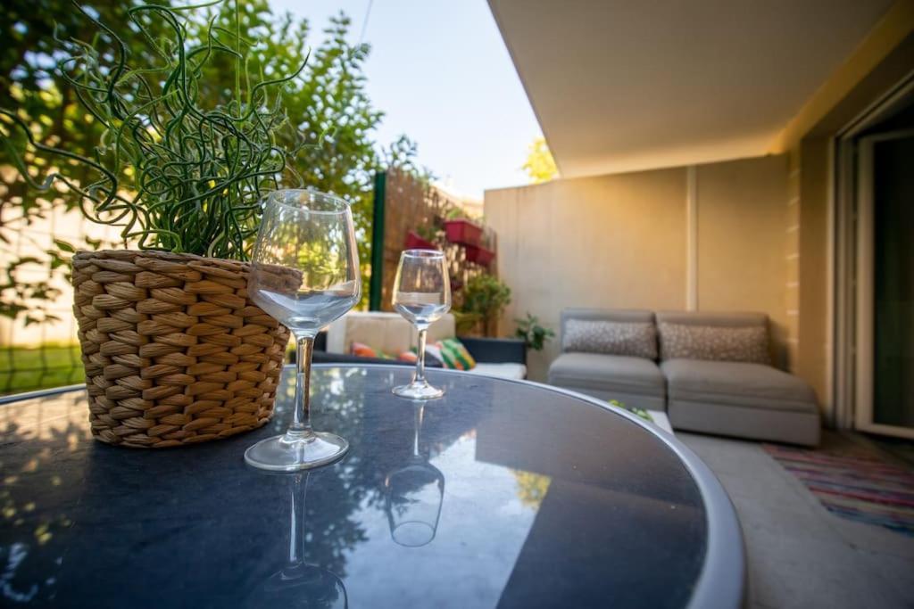 Fully Equipped Apartment With Terrace Sleeps 4 마르세유 외부 사진